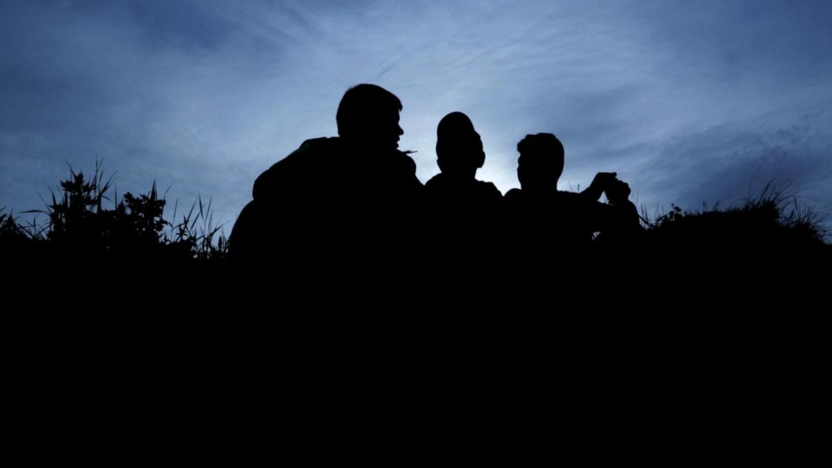 Le Monde En Face - Calais, les enfants de la Jungle