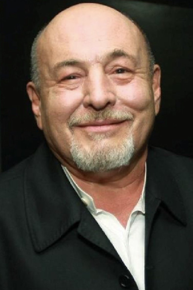 et billede af Ismael Rodríguez Jr.