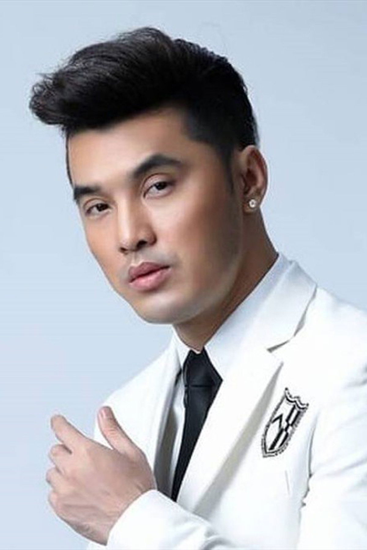 et billede af Ưng Hoàng Phúc