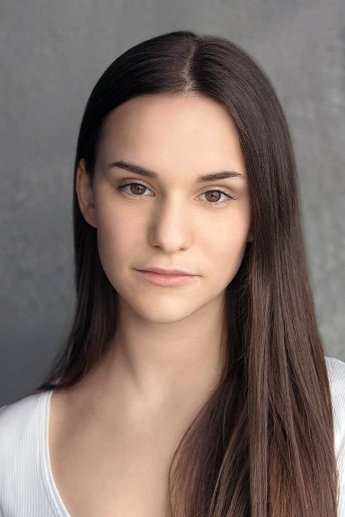 Sophia Pettit's picture in the cast