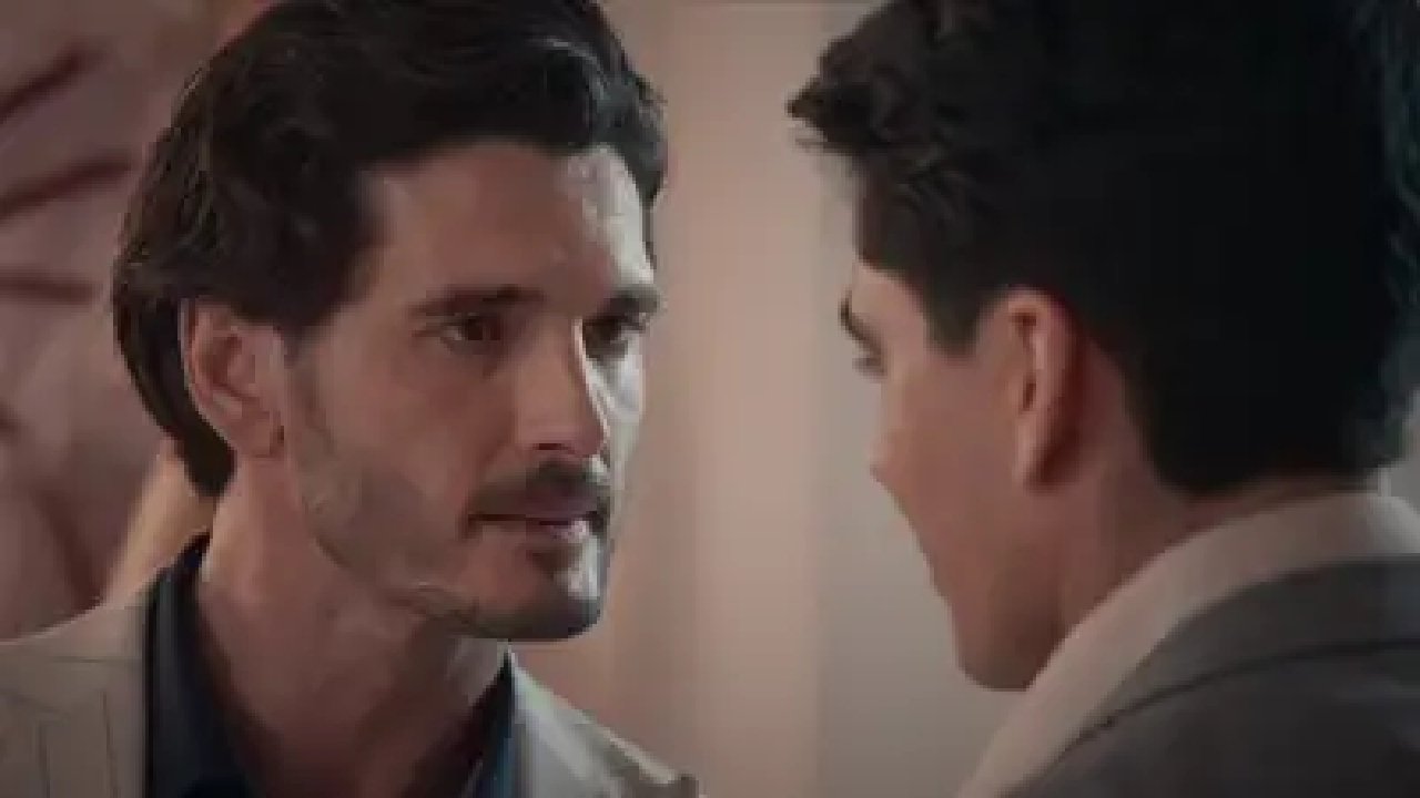Velvet, El Nuevo Imperio 1x23
