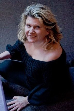 Tracey Moore | Princess Toadstool (voice)
