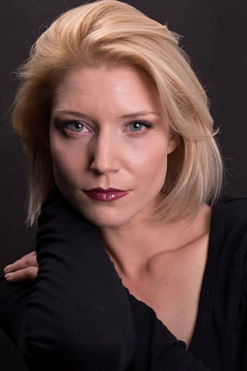 et billede af Afton Shepard