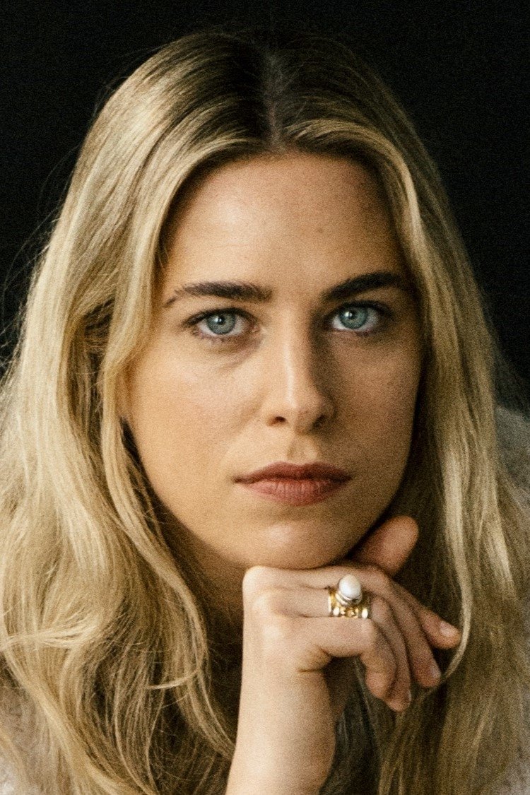 et billede af Elizabeth Taufield