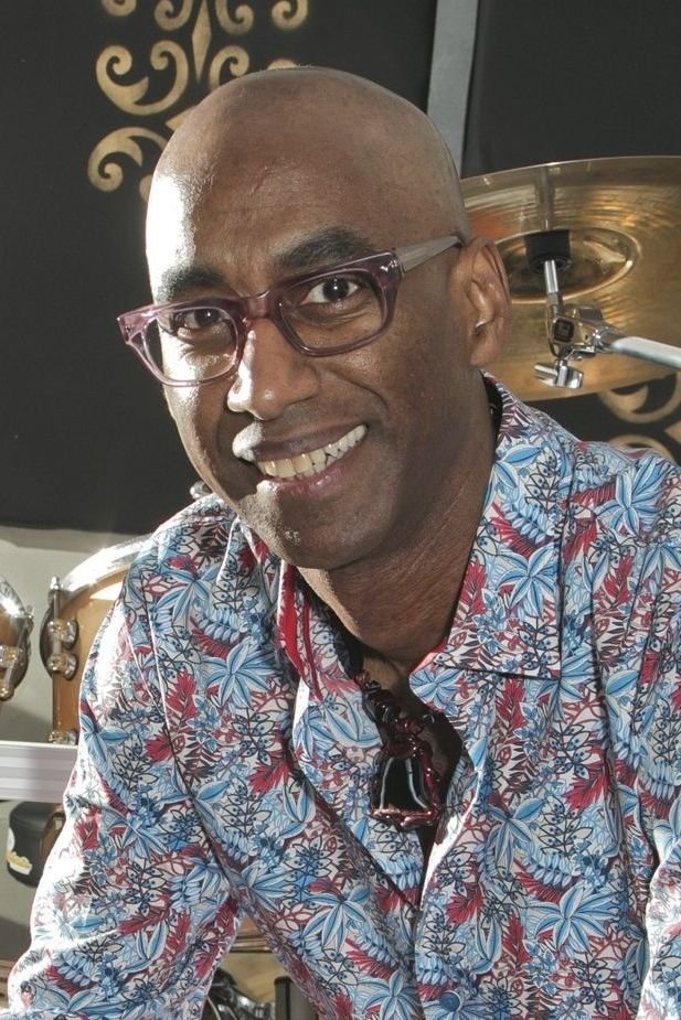 et billede af Omar Hakim