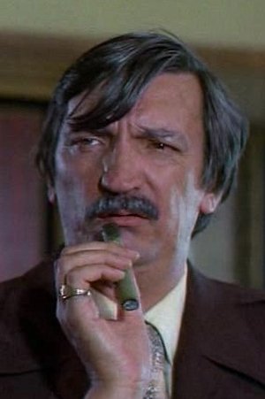 David Kelly's picture in the cast