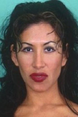 et billede af Claudia DeCorazon