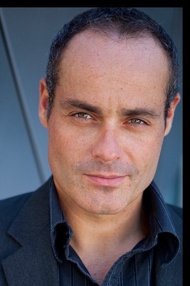 et billede af Kieron Elliott