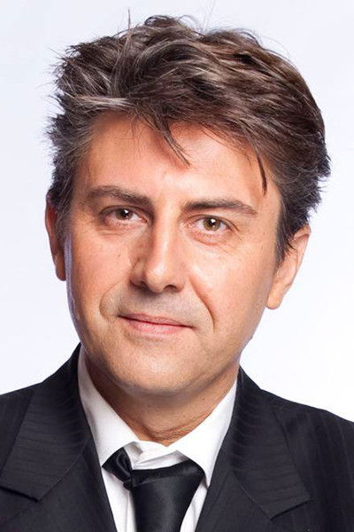 et billede af Simon Palomares