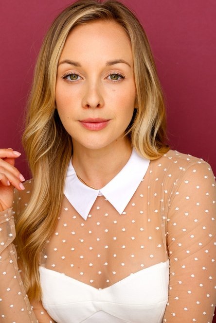 et billede af Monette Moio