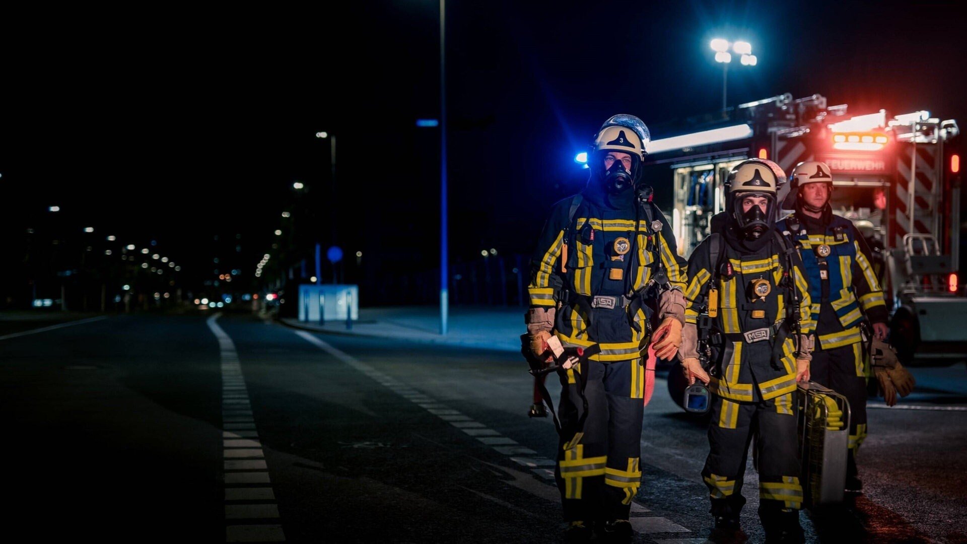 Feuer & Flamme – Mit Feuerwehrmännern im Einsatz