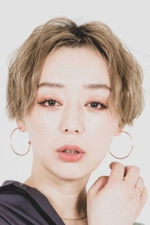 et billede af Mari Kei