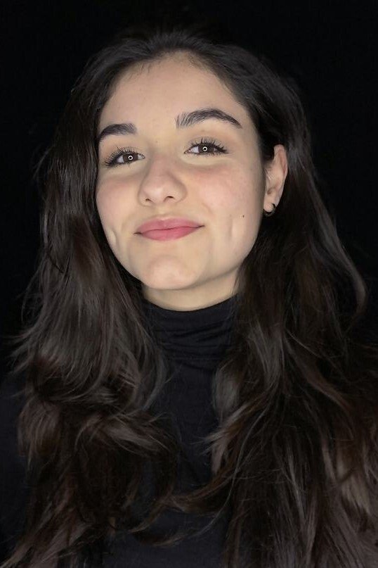 Sofía Milán's picture in the cast