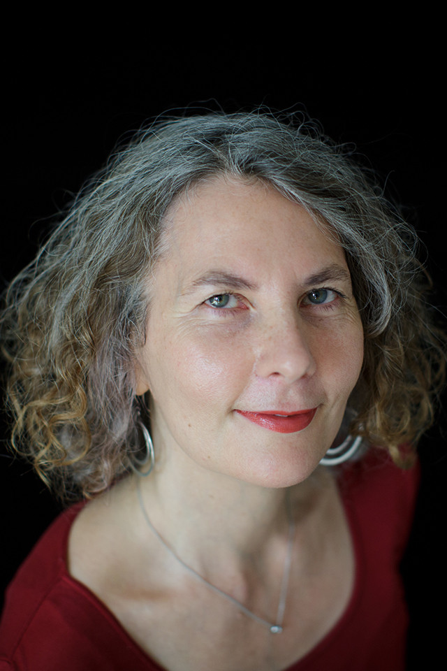 et billede af Catya Plate