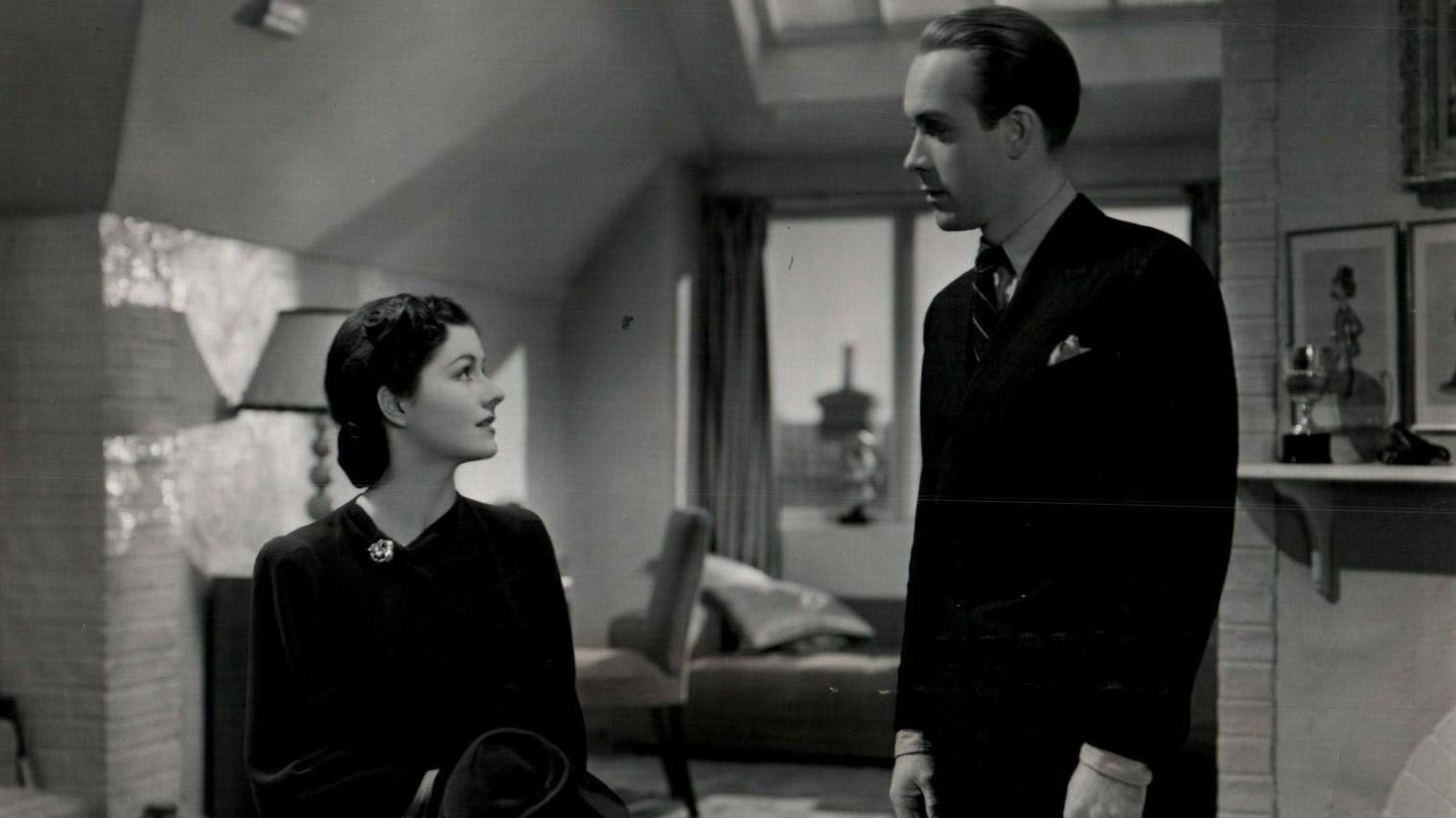 Girl in the News (1940)