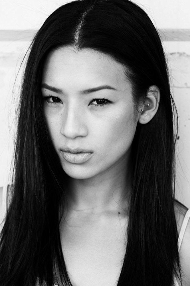 et billede af Alyssa Veniece