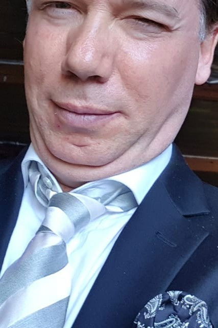 et billede af Herman C. Wolfe