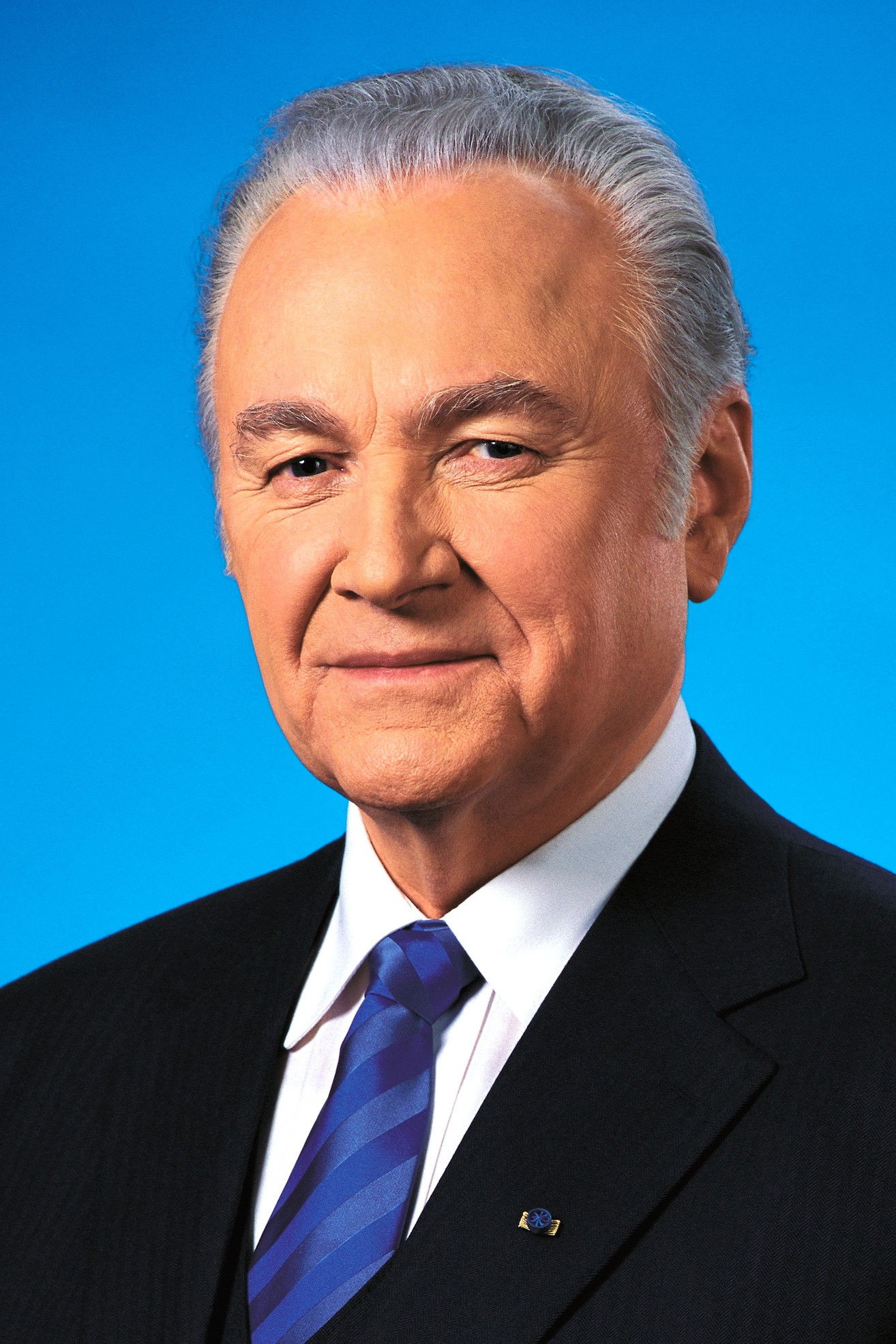 et billede af Arnold Rüütel