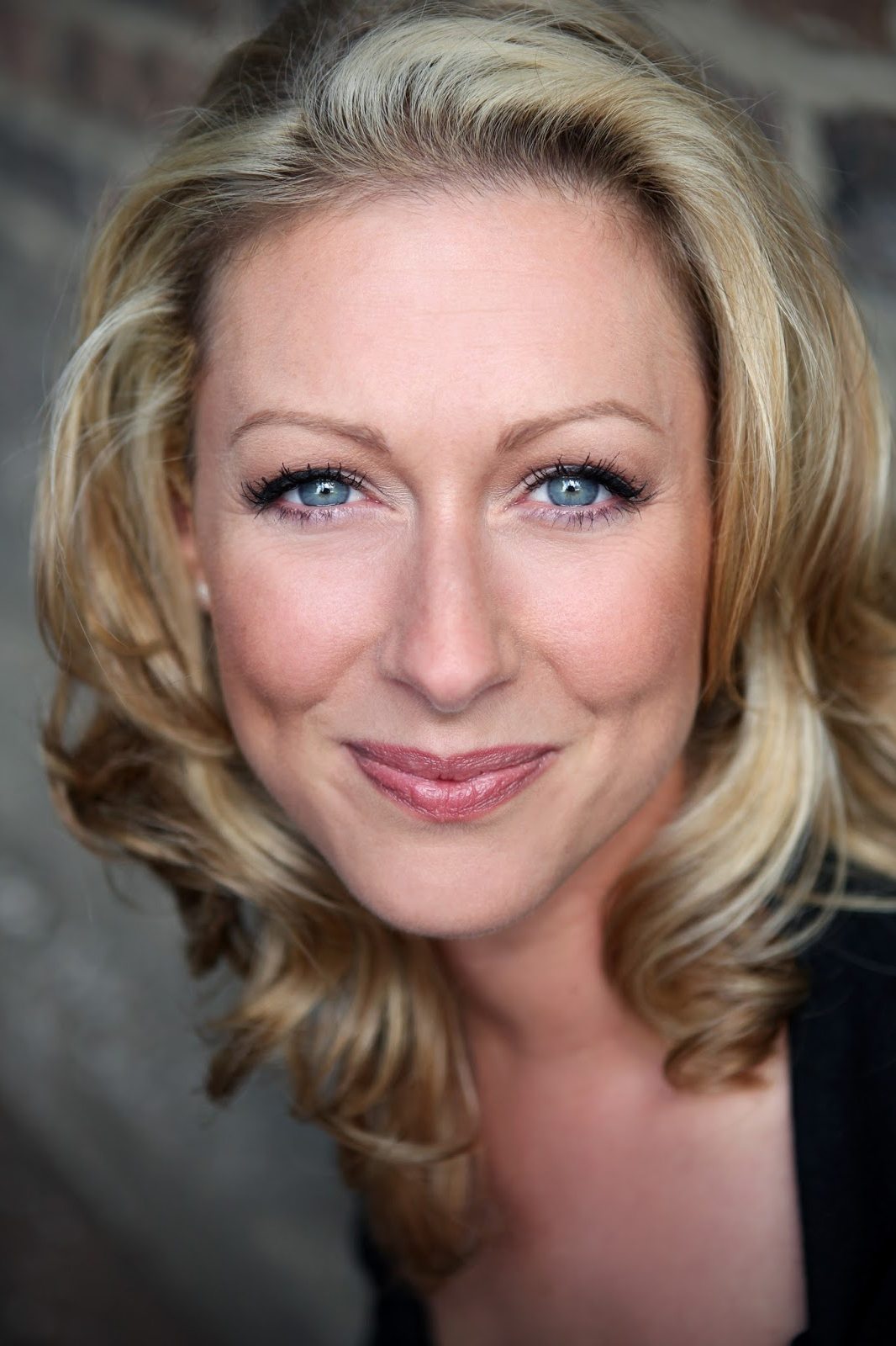 et billede af Faye Tozer