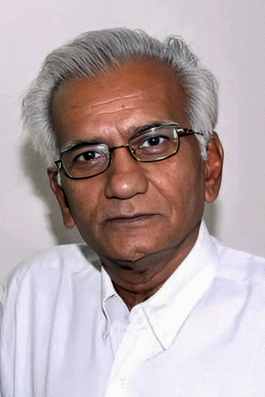 Profile image of Kundan Shah, a notable actor/actress