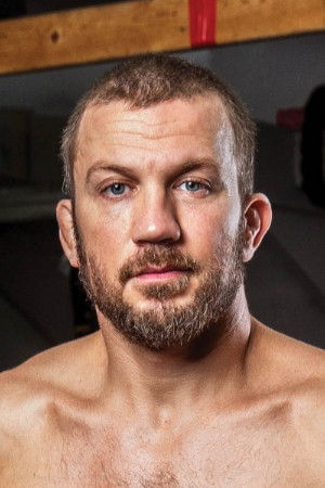 et billede af Stephen Bass