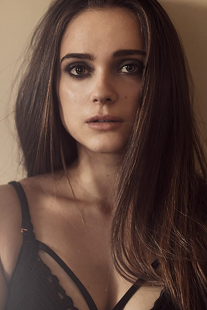 et billede af Yasmin Horner