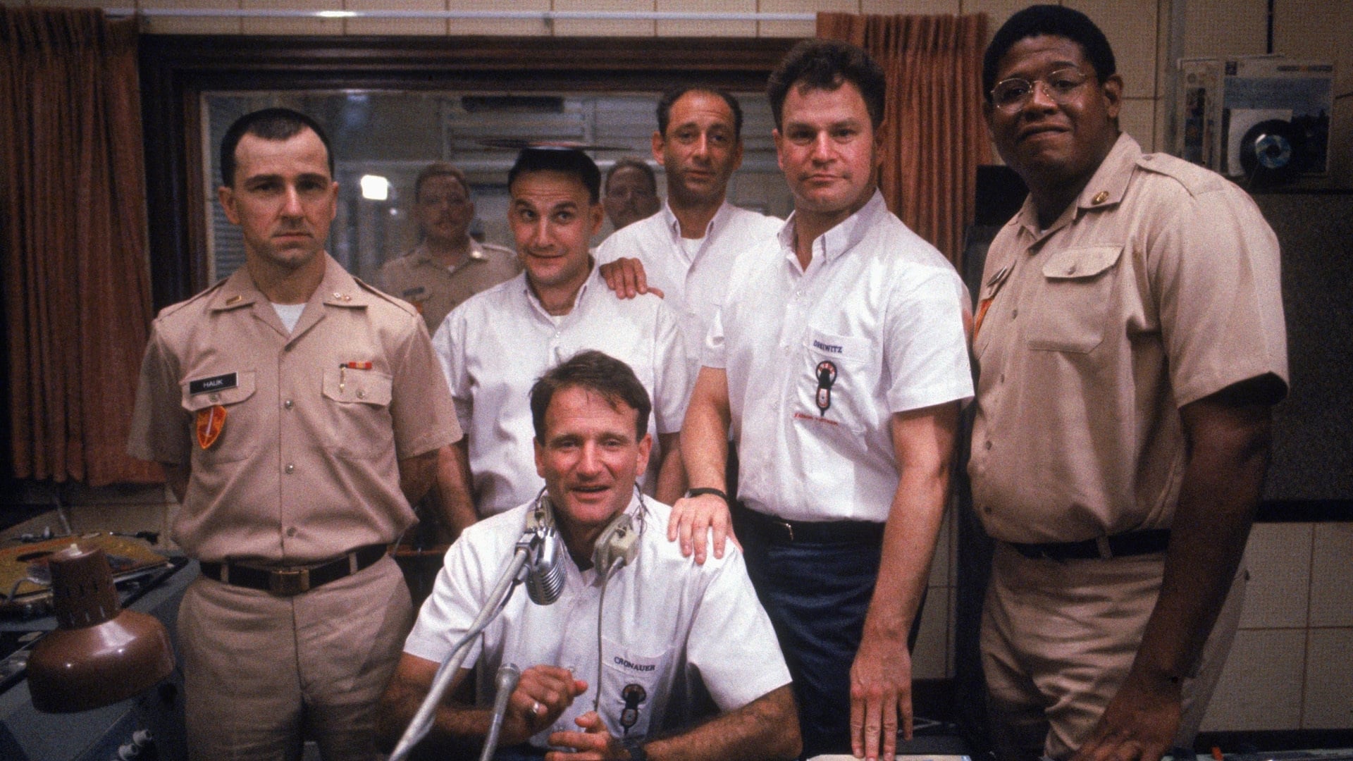 Good Morning, Vietnam (1987)