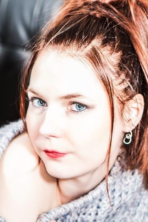 et billede af Cathy Crown