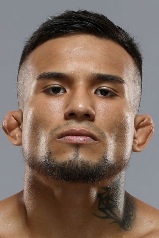 et billede af Carlos Huachin