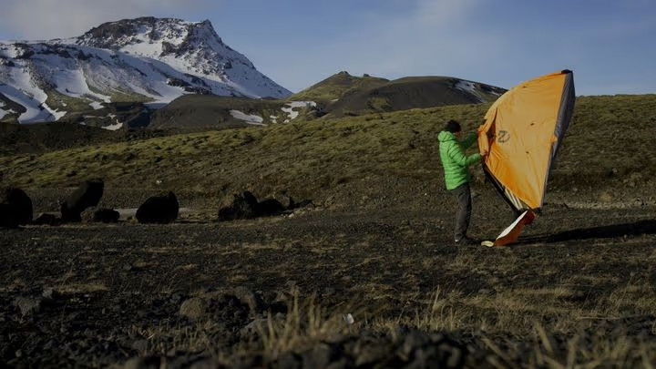 Extreme Iceland S01E02 backdrop