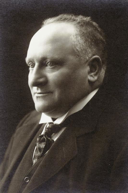 et billede af Viggo Lindstrøm