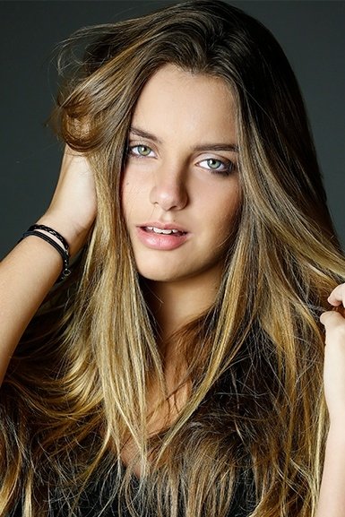 et billede af Ana Cecília Banal