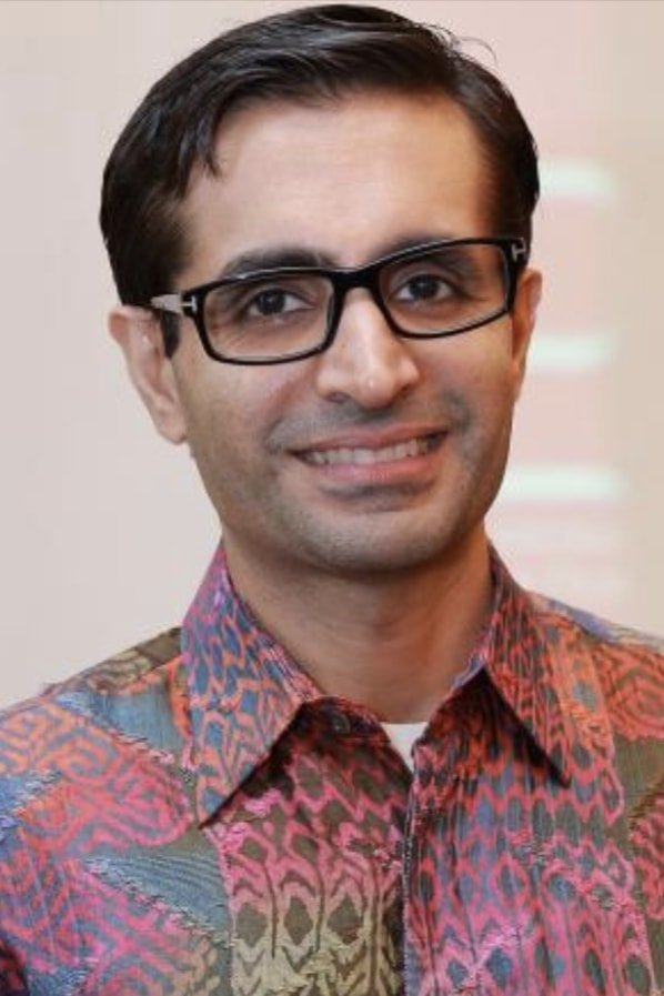 et billede af HB Naveen