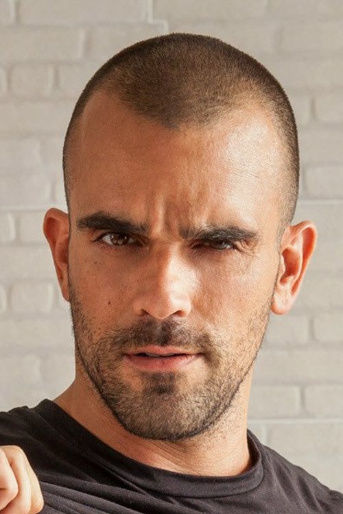 et billede af Damien Crosse