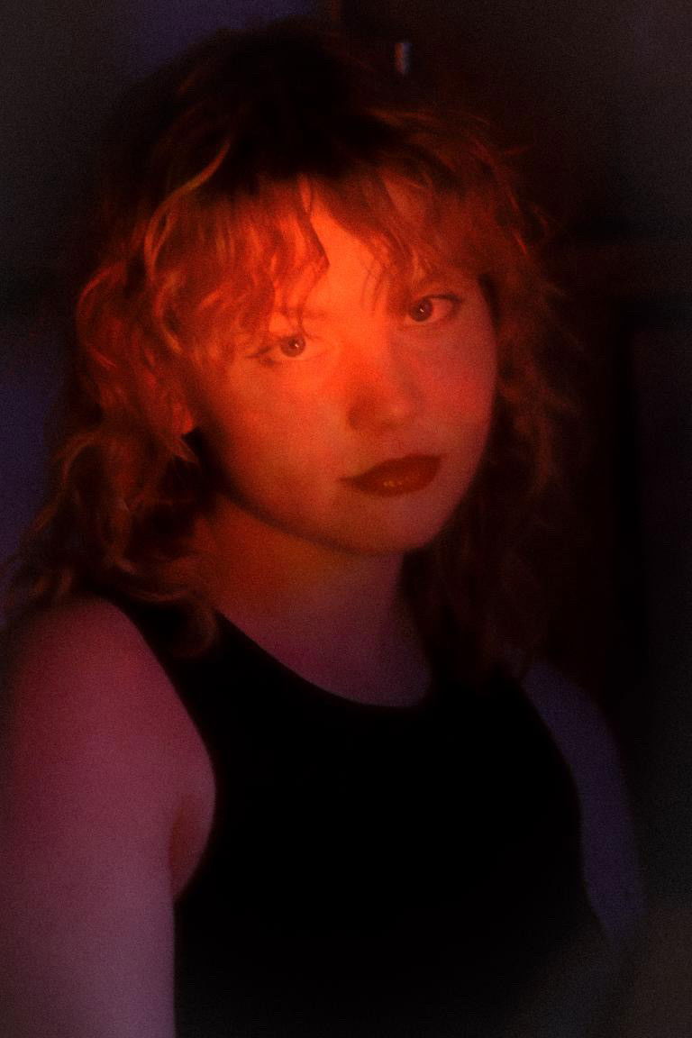 et billede af Charlotte Button