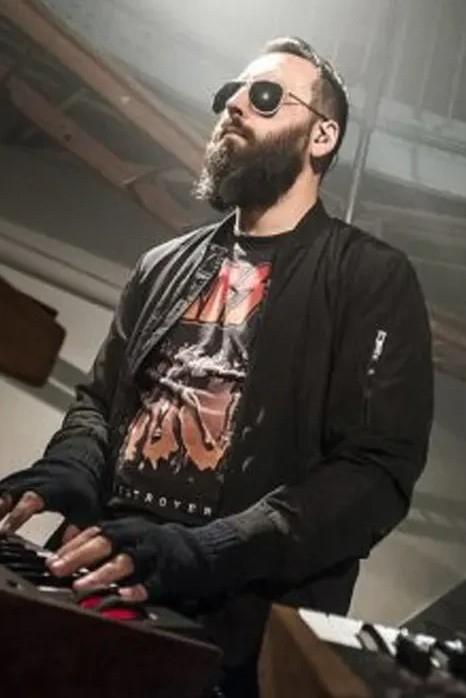 Carpenter Brut as Self