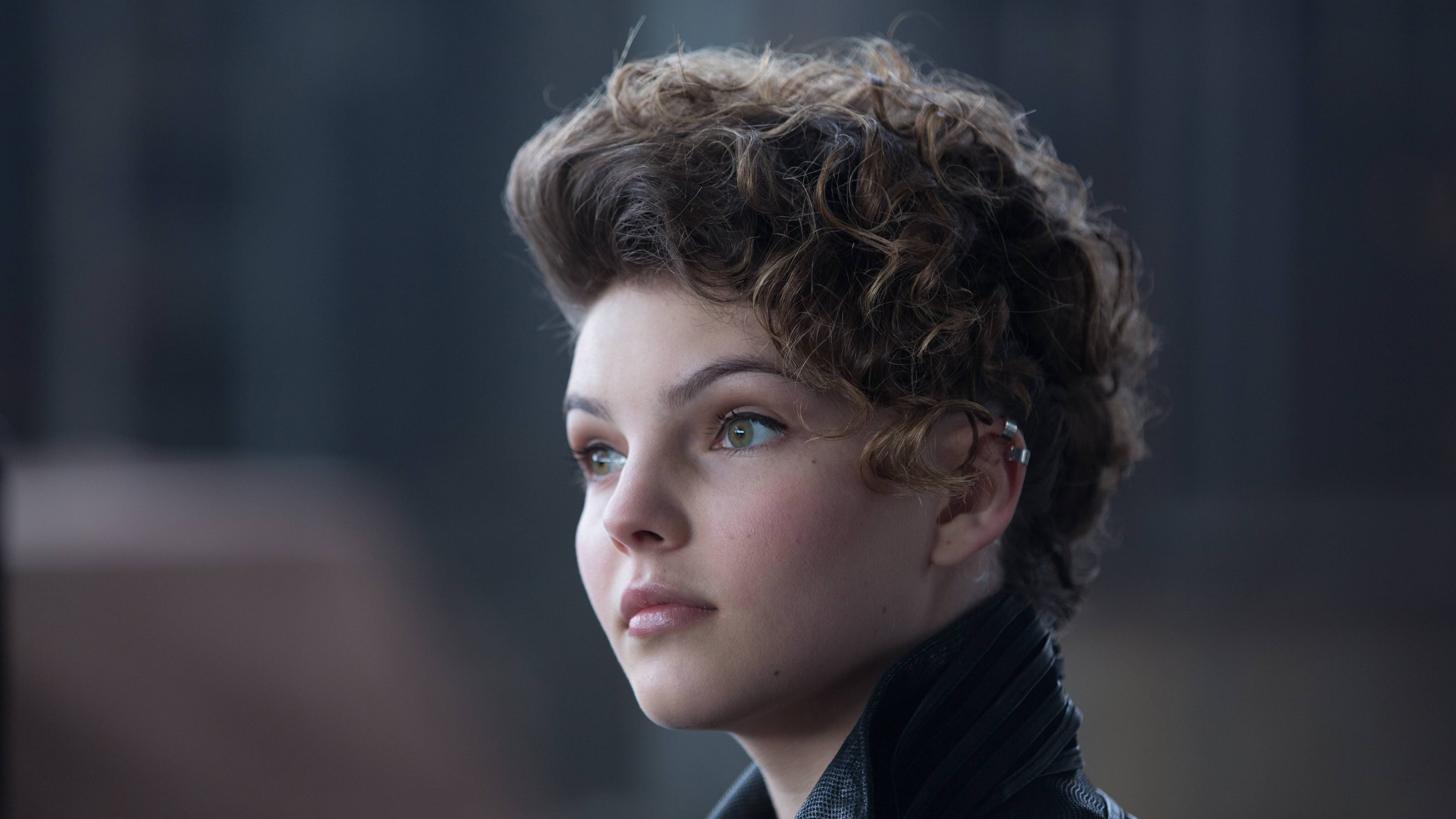 Gotham Season 1 :Episode 22  All Happy Families Are Alike