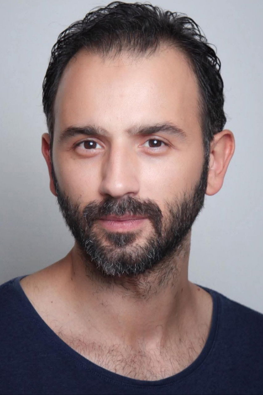 et billede af Aydın Sezgin