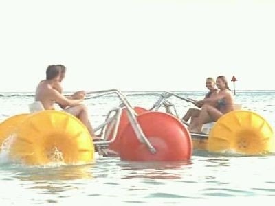 Baywatch - Staffel 10 Folge 12 (1970)