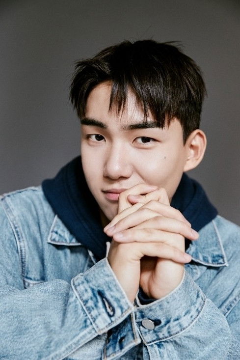 et billede af Tang Jun Sang