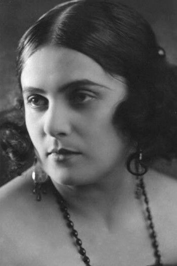 et billede af Laura Želenská