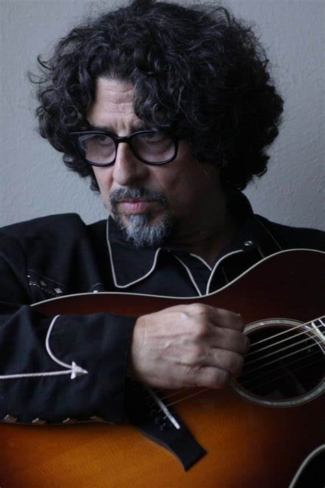 et billede af Dan Navarro