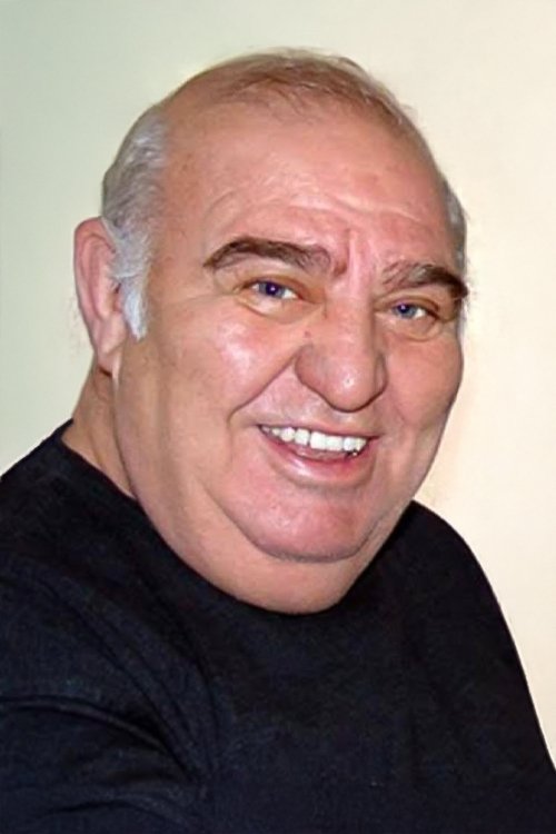 et billede af Baykal Kent