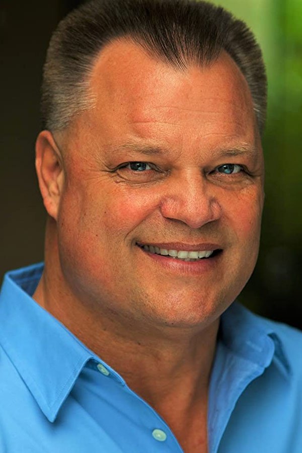 et billede af Raymond Lloyd