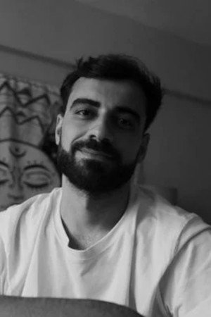 et billede af Mustafa Yalçin