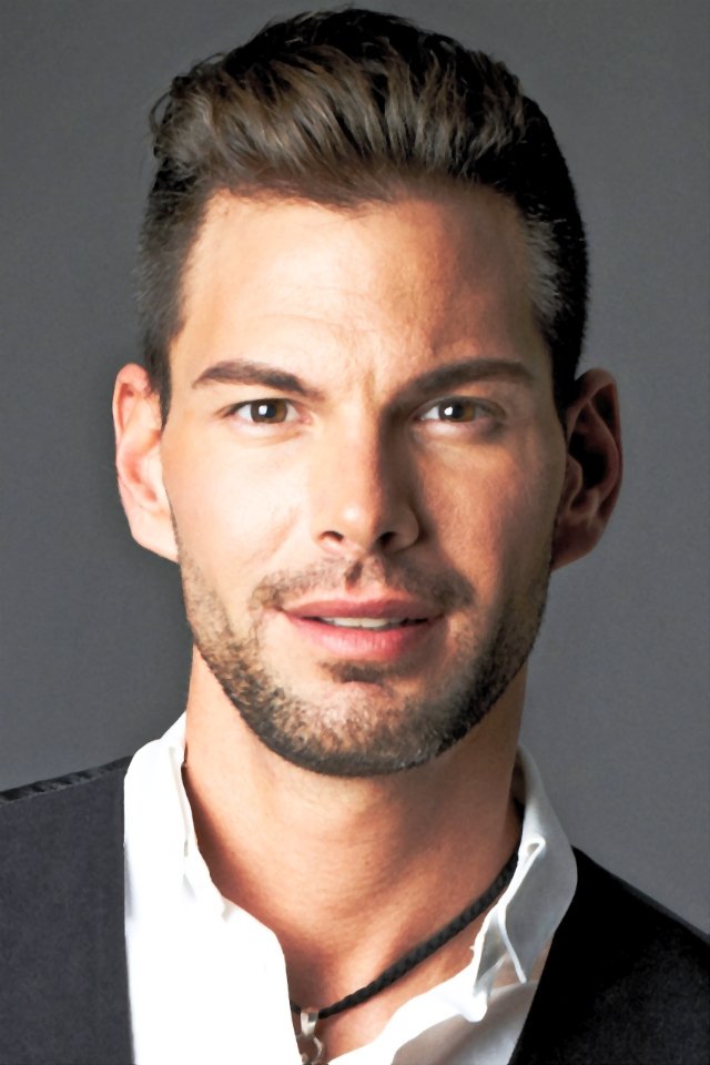 et billede af Bobby Tonelli