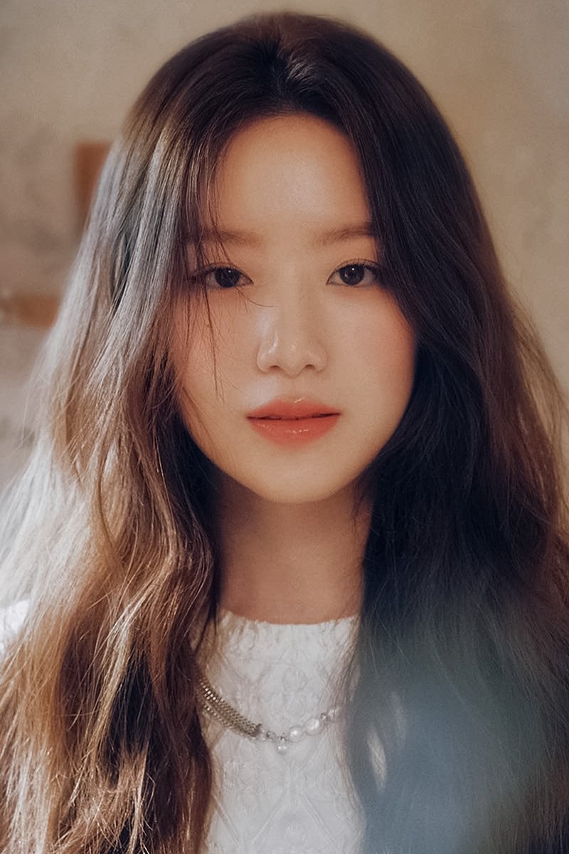 Yeh Shuhua's picture in the cast