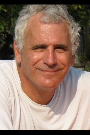 et billede af Mark Lewis