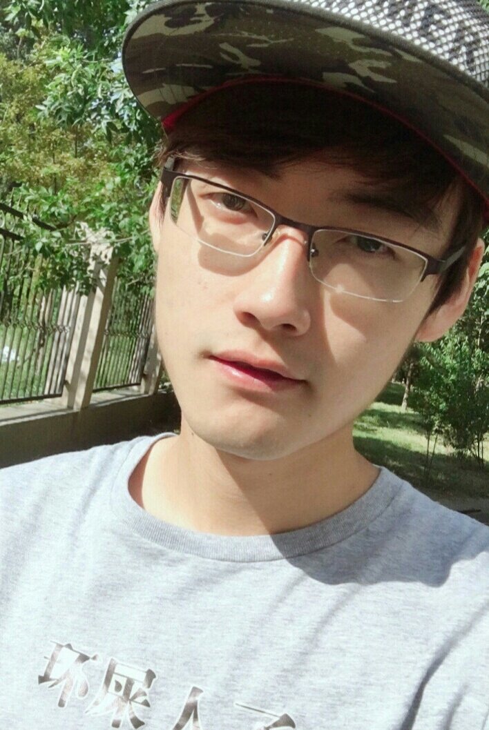 et billede af Qingyang Li