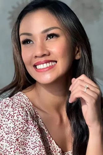 et billede af Melanie Putria